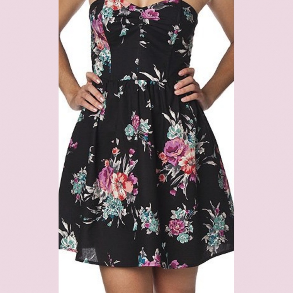 Xhilaration strapless floral sundress • small